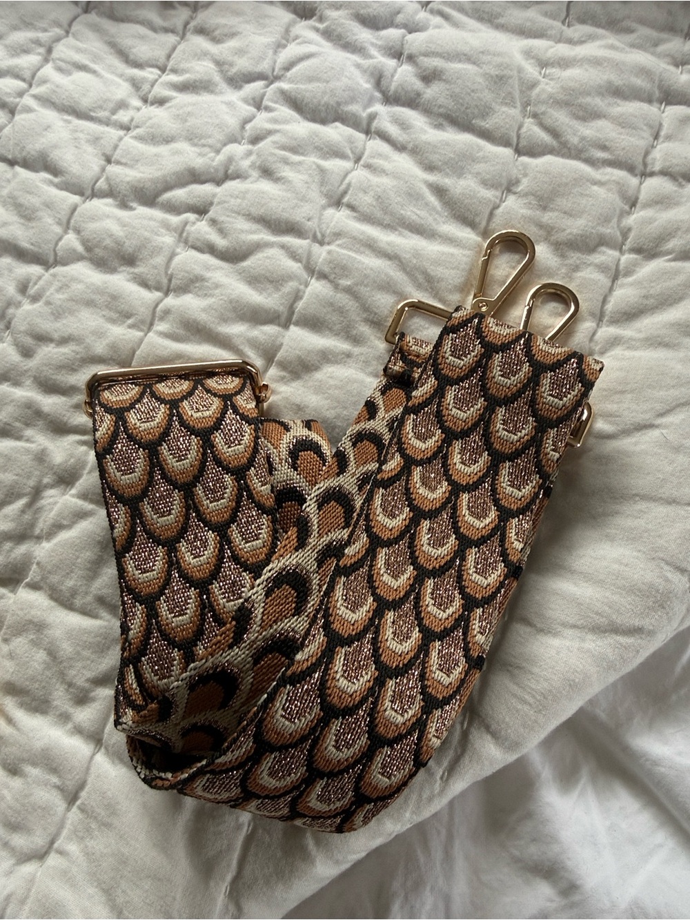 Adjustable Decorative Bag Strap in Beige, black, peachy gold metallic.